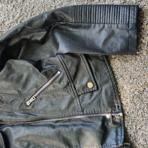 COALITION LA faux leather jacket - Picture 3 of 6